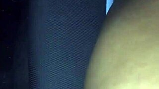 Kissesxxx fucks cucumber in public