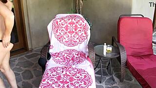 victoria white is a hot stepsister 😍