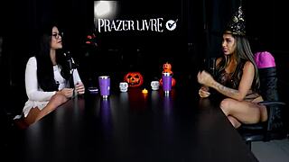 tamanho n�o � documento contou sobre exibisionismo e lugares preferidos para transar - casal fada prazeres sheer red halloween 😈