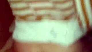 Fudendo O Cuzinho Da Casada