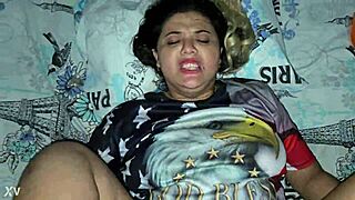 sexo delicioso con rubia latina preciosa contrastando su carita linda