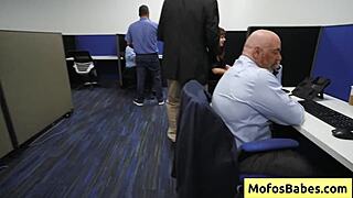 Horny office milf sasha pearl gets naughty at work