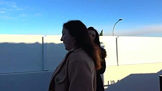 La Folle Rencontre Entre Lily Et Sabrina