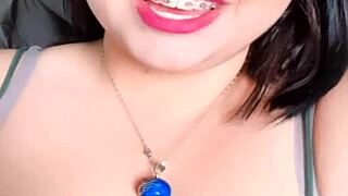 lily influencer bbw just chatting on webcam