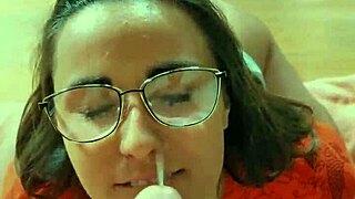 i cum pussy ridin dildo fun with brunette babe glasses big ass