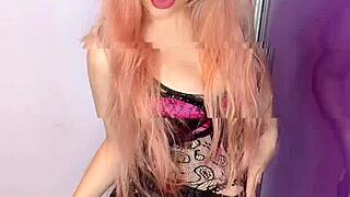 Addicted to the song by findom goaldigger