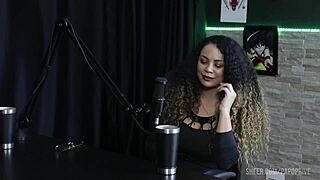 Melhores momentos da charlottye no papo prive com raphaela savanah - parte 1 watch on sheer red