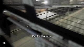 Na Passarela Em Plena Br 153 A Casada Fudendo Sem Parar E Fazendo Alegria Do Motoristas Que Passam E Curtem Um Sexo Na Rua Com Paolla Hotwife