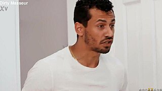 Scarlit Scandal And Susie Stellar Double Teamed!