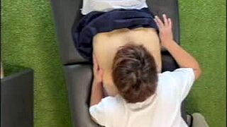 Mau Lebih Nikmat? Masseur Ngentot Cewek Mahasiswi Lucu