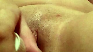 i used pink dildo on my wifes shaved wet pussy