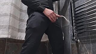 Elegant amateur loves spitting on cock and cumming after intense handjob 😍