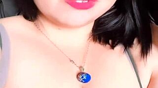 lily influencer bbw just chatting on webcam