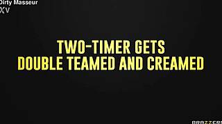 Scarlit Scandal And Susie Stellar Double Teamed!