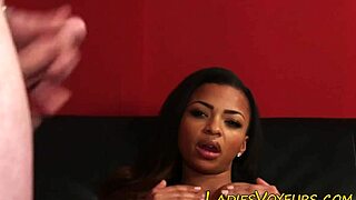 Ebony Domina Spreads Legs For Humiliation