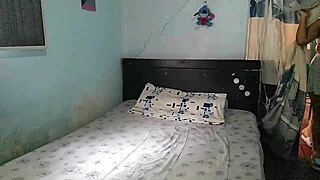 Homemade story of fulfilling cravings for pregnant Colombian woman.