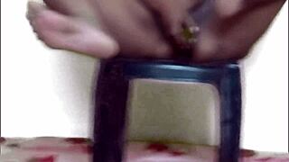 why is this black indian maid moaning so loud while masturbating her juicy pussy? she wants a creampie.