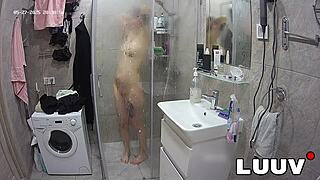 Luuv Tattooed Alice Gets Ready For The Evening Reality Show Segment In The Shower!