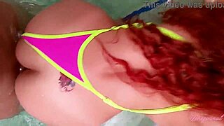 Seks Anal Di Kolam Awam Lagi?