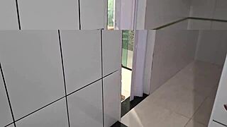 i masturbo and ejaculo in my cunhada's panties, so taboo