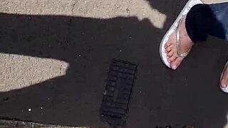 Neighbor Grandma's Sexy Feet Licked And Fetished Intensely