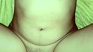 Sexy teen fucks after bath in homemade couple video