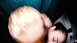 two girls give double oral in bathroom