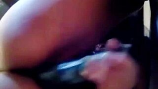 Me Deja Muy Caliente Y Me Masturbo Con Pepino