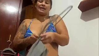 Exhibitionist woman flashes soaked and eager to please in public