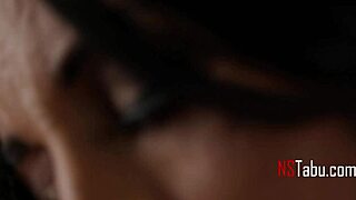 I rents my hole for cash