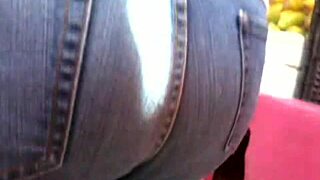 Look At That Big Ass On The Street!