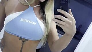 Vanessarafaella's Transsexual Crossdressing Web Chat Session