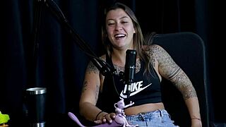 i don't do your type, i kissed a famous guy and started fucking nude, now i want two bi men