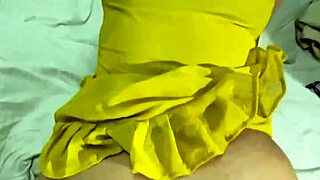 My hot Indian girlfriend fucks for the first time