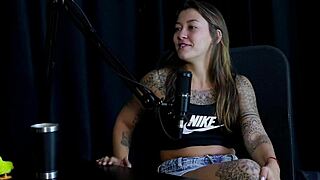 i don't do your type, i kissed a famous guy and started fucking nude, now i want two bi men