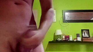 se calento tt diwi gets warmed up