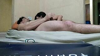 Eu amo sentar na rola deliciosa do bluezao