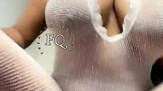 watch freakyqueennxx riding her long dildo in cowgirl style with boobs bouncing up and down 😏