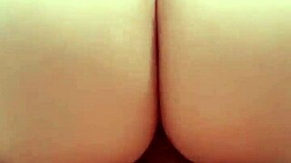 o melhor rabo que voc� ver� hoje n�o percebeu que estava sendo filmada e continuava a sentar no pau p