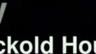 morena de clit�ris grande traindo o futuro marido com 2 caras