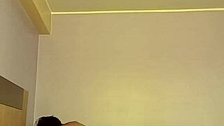 Engage A Mi Esposo Con Taxista Que Me Ofrece Sacarle La Leche Por Todo Lo Que Hizo En El Dia