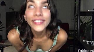 Latina bodybuilder spreads pussy while masturbating and giving jerk off instructions in spanish