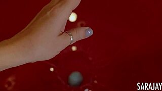 Sara Jay fucks herself with dark toy 😘