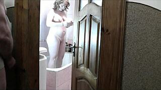 Blonde babe masturbates while roommate watches 😏