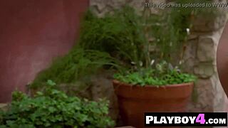 Sexy Milf, Dance in Photo Session Before Stripping?