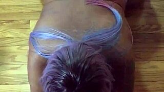 Let me show my ass real quick 😊