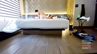 isa hotwife fucks in cuckold fantasy 😈