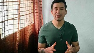 Hey, mature man gets penetrated by bisexual taxi driver with girlfriend.