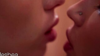 holly molly and vanessa hillz scissoring romantically