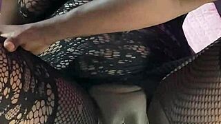 Ebony Milf Uses Vibrator Machine for Multiple Squirting Orgasms